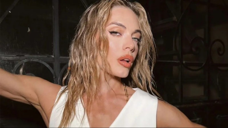 Emilia Attias fue vista a los besos con un galán en San Telmo tras su separación del Turco Naim